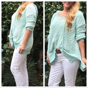 LAST 🔘 Sailing on Sunday! Weekend Snuggle Hoodie